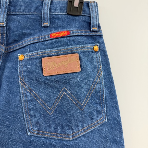 Vintage Wrangler Women's Cowboy Cut Slim Fit Jeans Made in USA size 11x34 - Picture 3 of 6